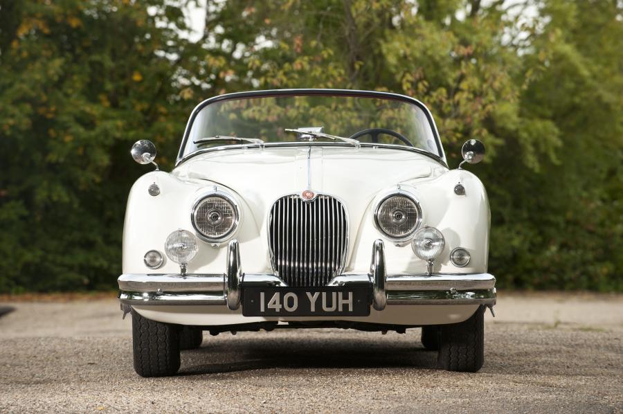  Jaguar XK150 3.8 Roadster 1960 года  (фото 8 из 15)